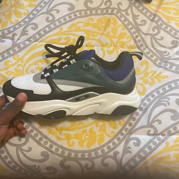 This is a black and white original dior sneakers, which is 11 in size - Picture 2 of 2